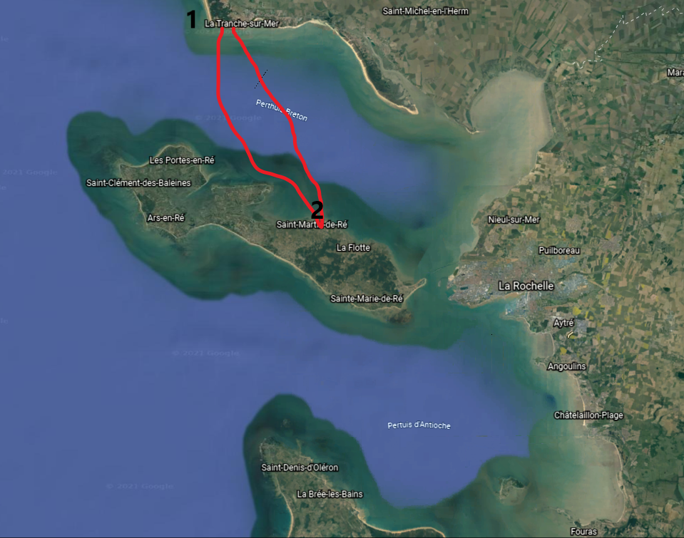 Embarquez à bord de notre semi-rigide pouvant accueillir jusqu'à 12 personnes pour une traversée La Tranche-ile de Ré.
